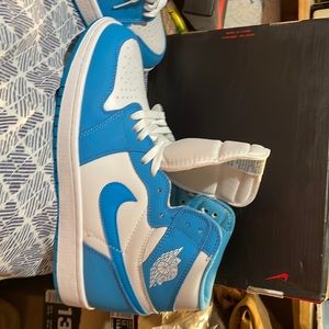 Jordan 1 UNC